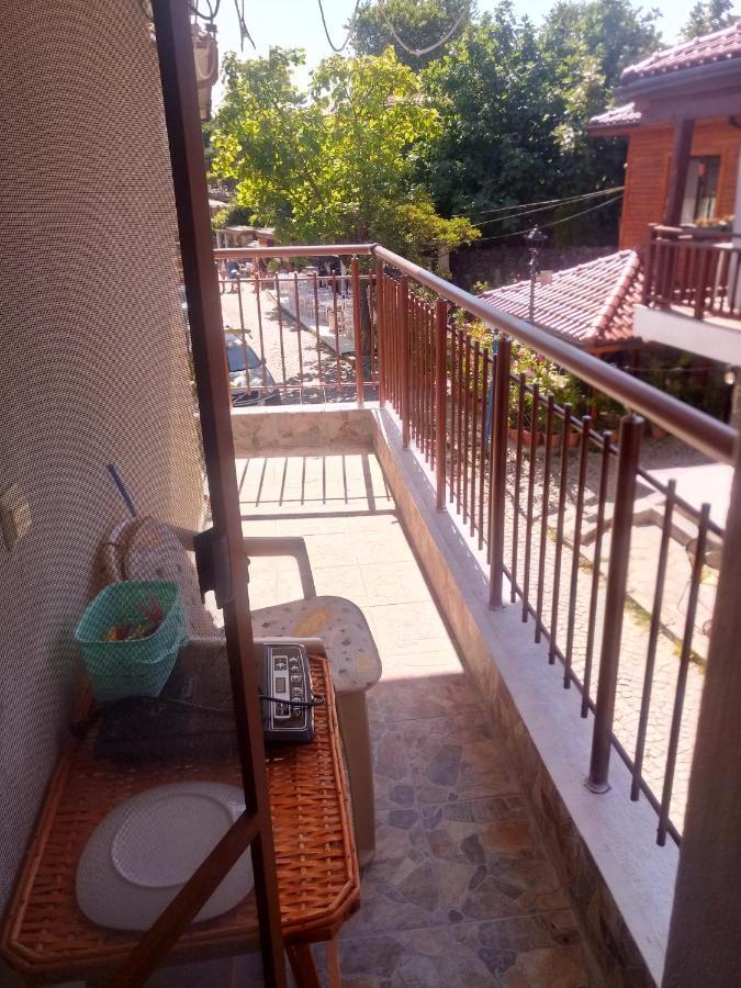 Farlalievi Guest House Созополь Екстер'єр фото